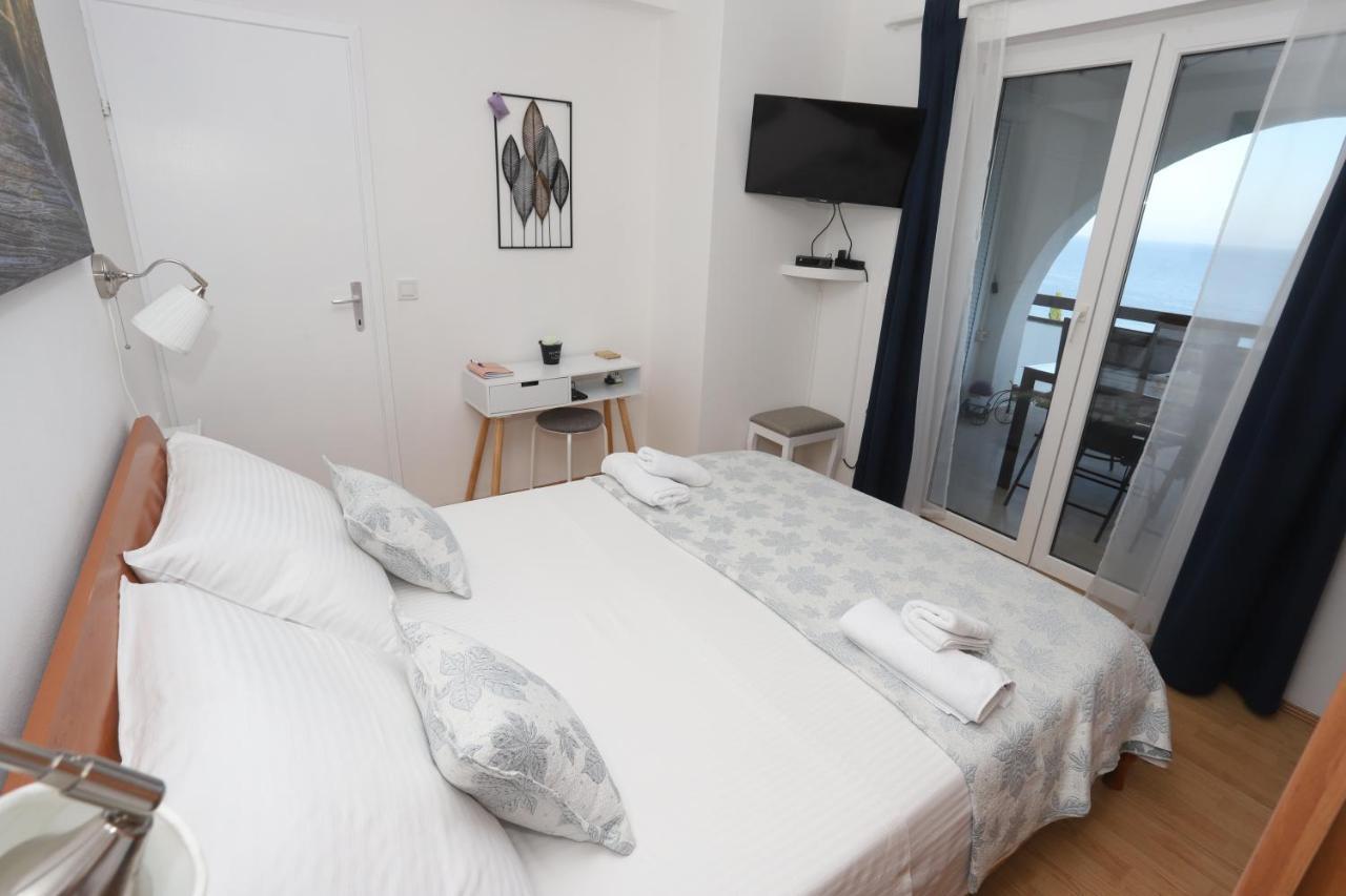 Apartment Relaxing Sea View, Okrug Gornji Exterior photo